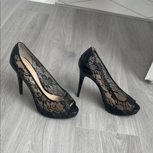GUESS Black Lace Peep-Toe Heels